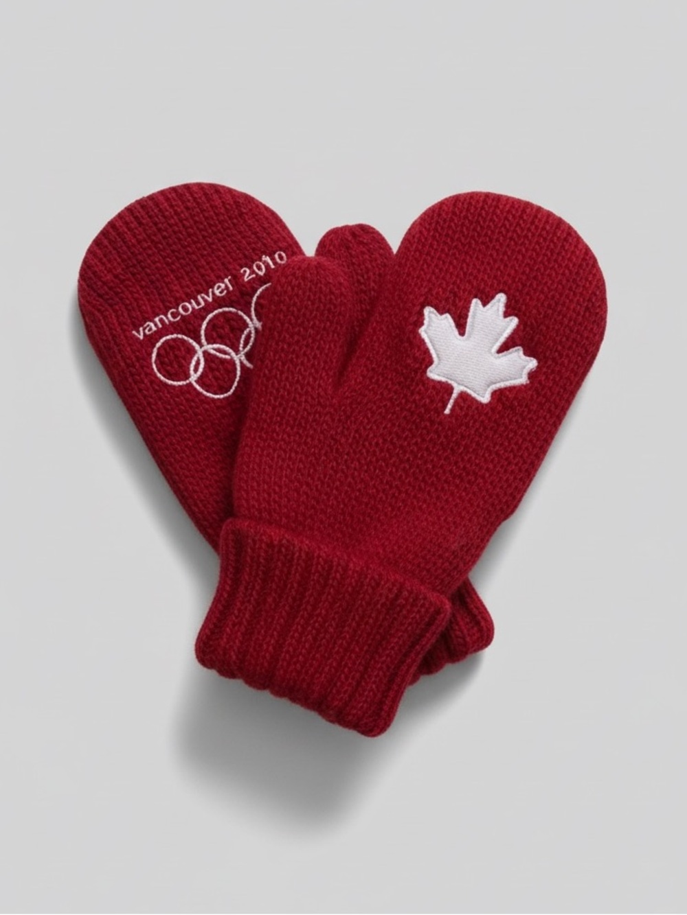 NWT HBC Official Vancouver 2010 Olympics Red Knit Mittens | Adult S/M